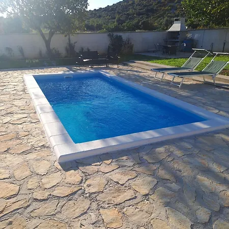 House Matan Сasa de vacaciones *
